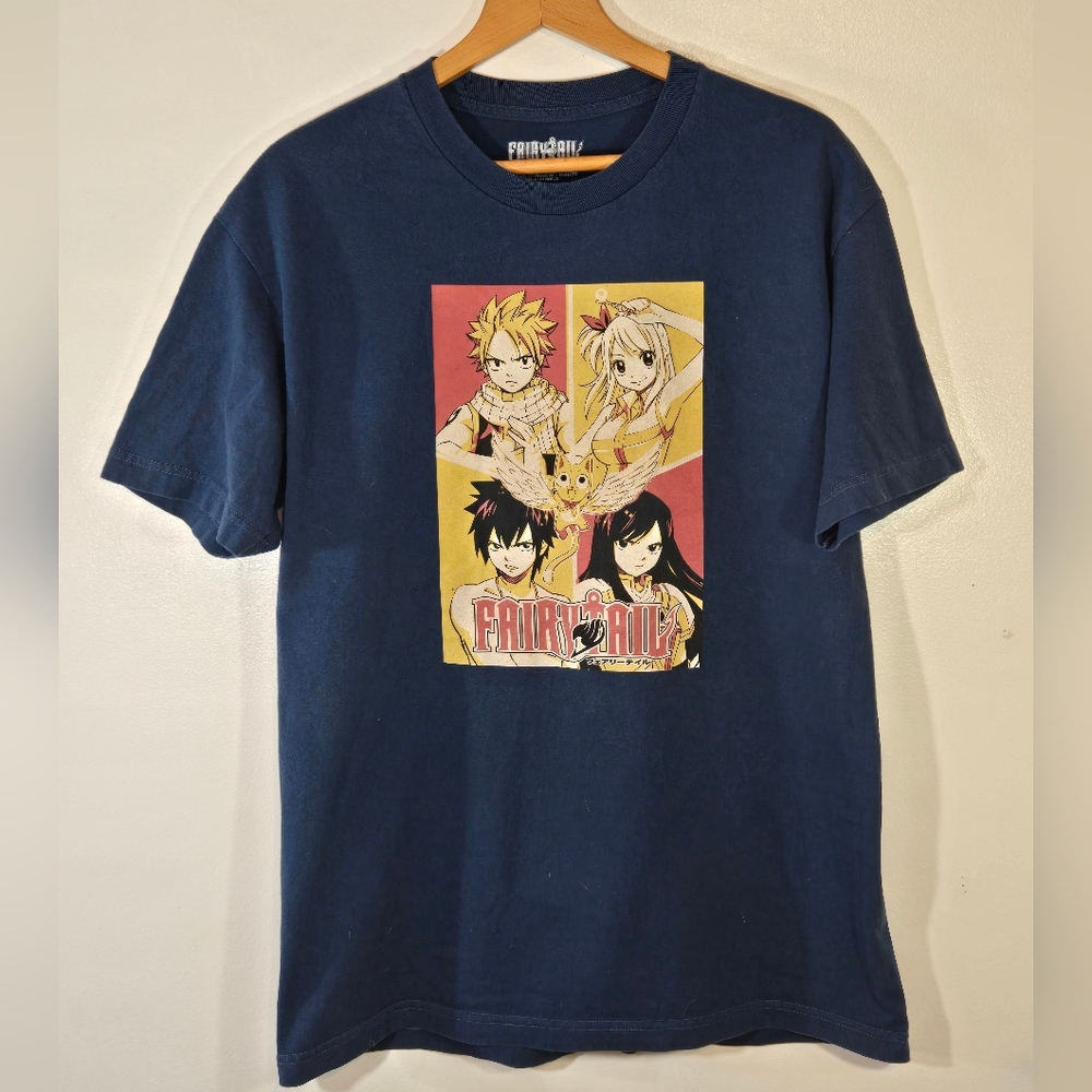 Vintage Fairy Tail Anime & Manga Graphic Navy Blue Mens T-Shirt Large